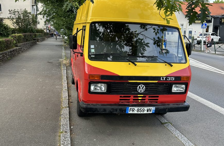 Van Aménagé LT 35 2 à 3 places